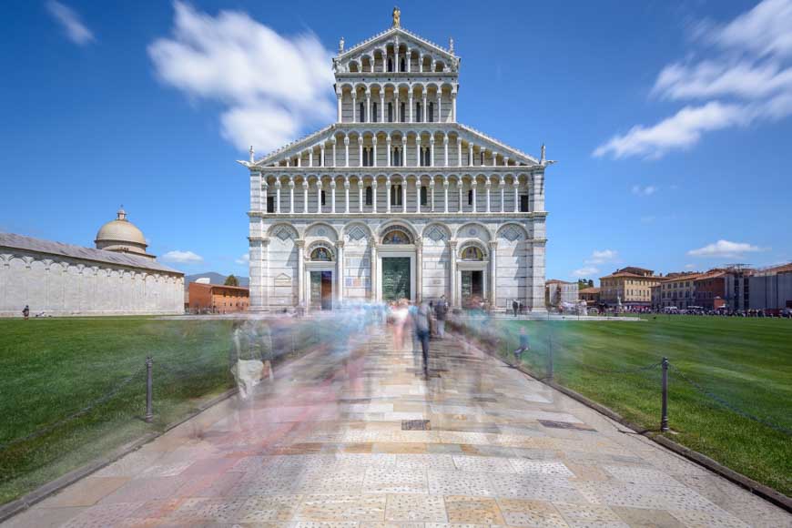 Piazza del Duomo in Pisa - Bild kostenlos herunterladen bei pictjour.com