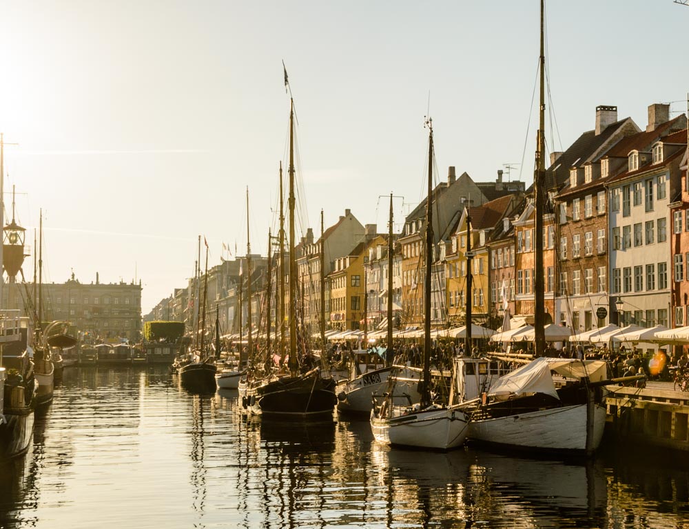 Nyhavn in Kopenhagen - Bild kostenlos herunterladen bei pictjour.com